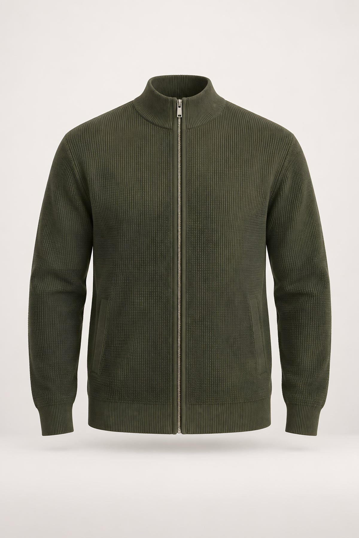 Cardigan zippé Seuil vert, vêtement seul — visuel généré par IA