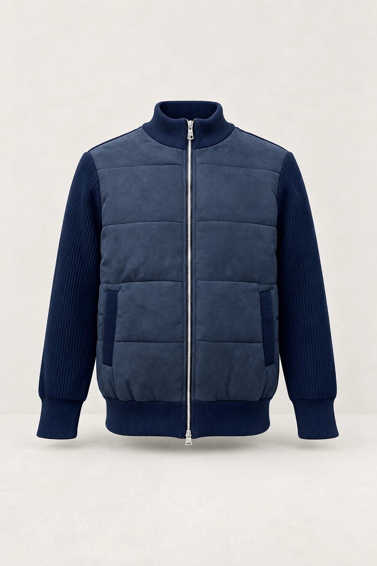 Veste bi-matière Parement bleu, vêtement seul — visuel généré par IA